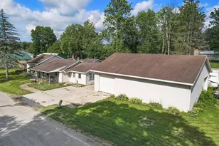 46778 Sycamore Dr, Bangor, MI 49013 - Photo 5