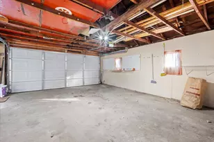 2142 Kalamazoo Ave SE, Grand Rapids, MI 49507 - Photo 27