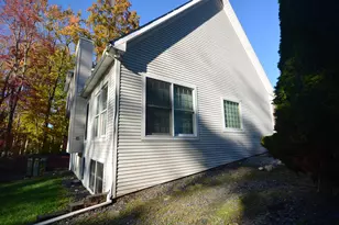 4696 Forest Creek Dr, Kalamazoo, MI 49009 - Photo 7