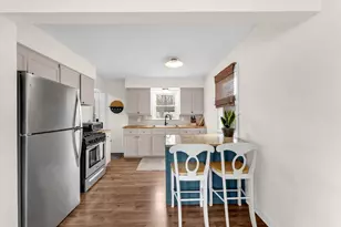 5657 Averill Ave SW, Grand Rapids, MI 49548 - Photo 5