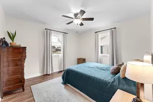 5657 Averill Ave SW, Grand Rapids, MI 49548 - Photo 15