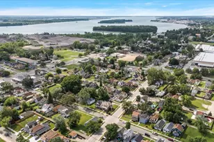 37 W Woodward Ave, Ecorse, MI 48229 - Photo 9