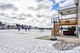 12746 Riverton Rd, Grand Haven, MI 49417 - Photo 53