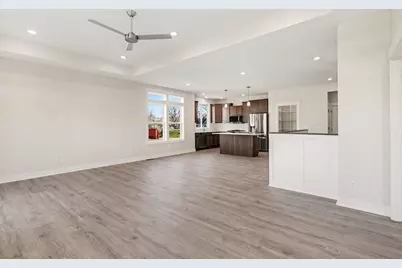 5547 Canal Avenue SW #63, Wyoming, MI 49418 - Photo 7