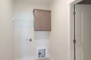 5547 Canal Ave SW, Wyoming, MI 49418 - Photo 15