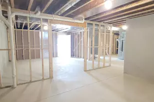 5547 Canal Ave SW, Wyoming, MI 49418 - Photo 29