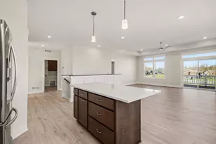 5547 Canal Ave SW, Wyoming, MI 49418 - Photo 11