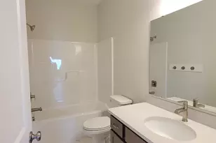 5547 Canal Ave SW, Wyoming, MI 49418 - Photo 5