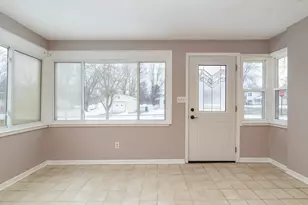 203 Vine St, Wayland, MI 49348 - Photo 3