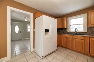 203 Vine St, Wayland, MI 49348 - Photo 9