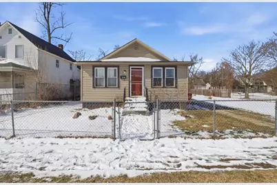 1132 Milton Street, Benton Harbor, MI 49022 - Photo 1