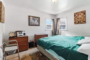 1132 Milton St, Benton Harbor, MI 49022 - Photo 9