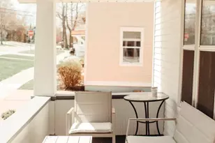 213 Clinton Ave, Grand Haven, MI 49417 - Photo 3