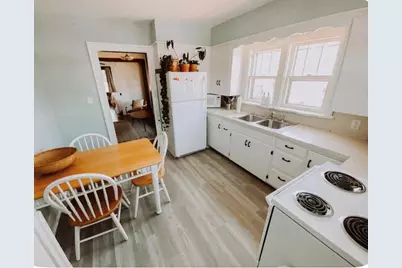 213 Clinton Avenue, Grand Haven, MI 49417 - Photo 13