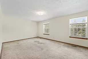 6331 Layton Rd, Fowlerville, MI 48836 - Photo 15
