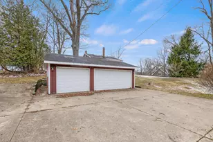 44096 Woodman Dr, Paw Paw, MI 49079 - Photo 29