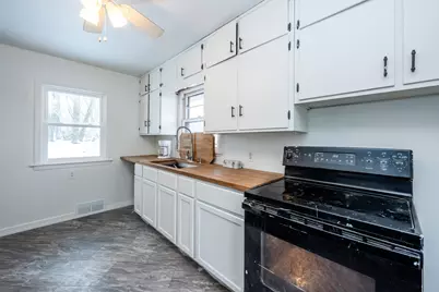 1313 South Street, Niles, MI 49120 - Photo 7