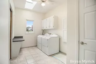 921 Meadow Ridge Dr, Holland, MI 49424 - Photo 19