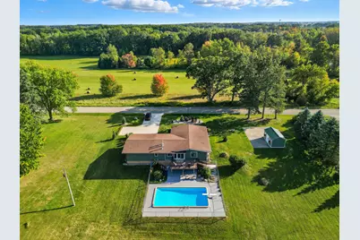 8450 W Tamarack Road, Lakeview, MI 48850 - Photo 31