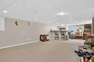 13494 Country Walk Blvd, Van Buren Township, MI 48111 - Photo 33