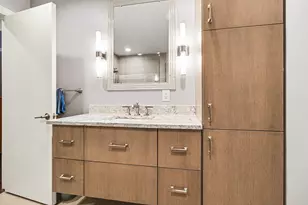 430 S Main St, Ann Arbor, MI 48104 - Photo 31