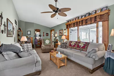 106 Hilltop Court, Brooklyn, MI 49230 - Photo 5