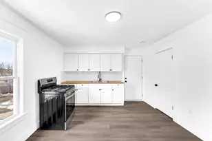 1754 Godfrey Ave SW, Wyoming, MI 49509 - Photo 29