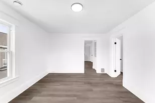 1754 Godfrey Ave SW, Wyoming, MI 49509 - Photo 37