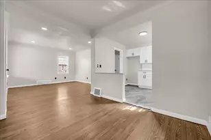 14188 Collingham Dr, Detroit, MI 48205 - Photo 11