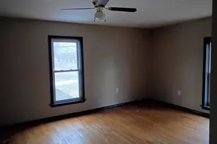 20411 Angling St, Livonia, MI 48152 - Photo 13