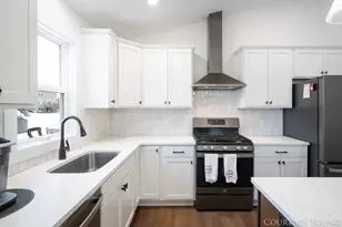 6695 Maria Dr, Hudsonville, MI 49426 - Photo 7