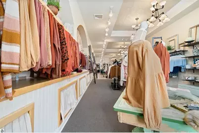 117 N Mitchell Street, Cadillac, MI 49601 - Photo 9