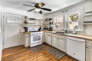 4472 W Higgins Lake Dr, Roscommon, MI 48653 - Photo 9