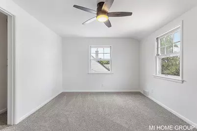 1313 Ellsmere Street NE, Grand Rapids, MI 49505 - Photo 35