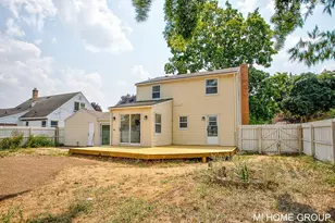 1313 Ellsmere St NE, Grand Rapids, MI 49505 - Photo 5