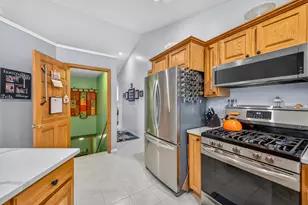 975 Glenwood Ave, Muskegon, MI 49445 - Photo 13