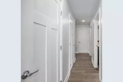 1368 S Village Circle, Kalamazoo, MI 49009 - Photo 25