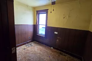 759 Emerald St, Muskegon, MI 49442 - Photo 17