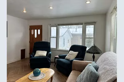 50330 Eastside Drive, Dowagiac, MI 49047 - Photo 9