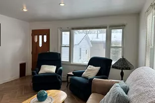 50330 Eastside Dr, Dowagiac, MI 49047 - Photo 9