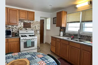 50330 Eastside Drive, Dowagiac, MI 49047 - Photo 5