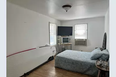 50330 Eastside Drive, Dowagiac, MI 49047 - Photo 9