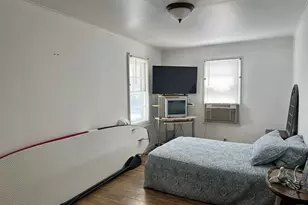 50330 Eastside Dr, Dowagiac, MI 49047 - Photo 9