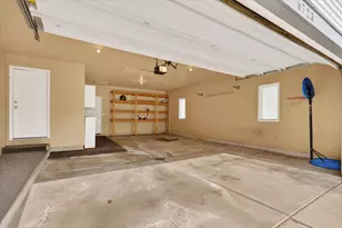 6723 Gran Via Dr NE, Rockford, MI 49341 - Photo 33