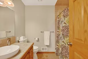 6723 Gran Via Dr NE, Rockford, MI 49341 - Photo 21