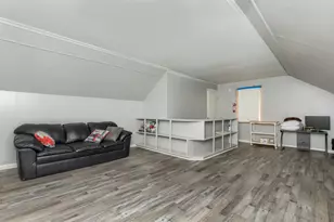 20211 Rosemont Ave, Detroit, MI 48219 - Photo 17