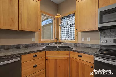 6175 Lake Shore Drive, Newaygo, MI 49337 - Photo 9