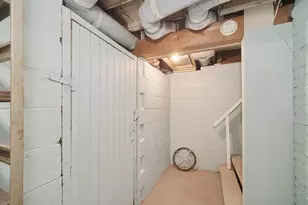 356 3rd St, Manistee, MI 49660 - Photo 19