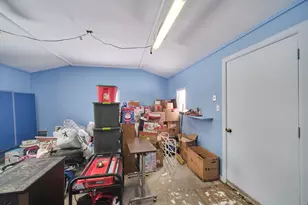 356 3rd St, Manistee, MI 49660 - Photo 27