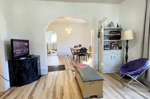 806 E Loomis St, Ludington, MI 49431 - Photo 15